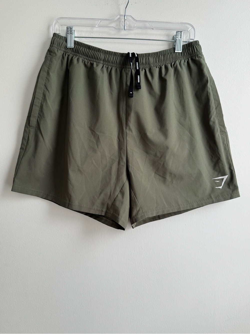Gymshark Mens Arrival 5” Short in Core Olive